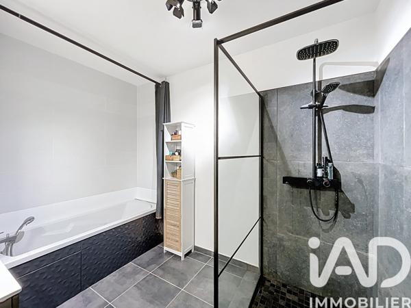 Appartement à vendre 4 pièces 82 m² Corbas