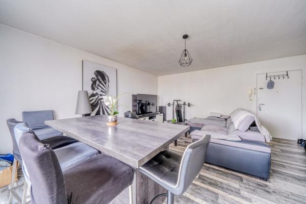 Saint-André-de-Cubzac (33240) Appartement 2 pièces de 47m2 avec balcon et parking