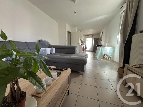 Appartement T3 à vendre  3 pièces - 60,35 m 2   MARSEILLE  - 13012