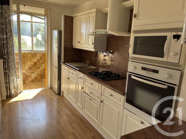 Appartement T3 à vendre  3 pièces - 60,35 m 2   MARSEILLE  - 13012