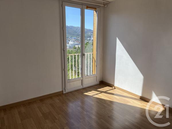 Appartement T3 à vendre  3 pièces - 60,35 m 2   MARSEILLE  - 13012