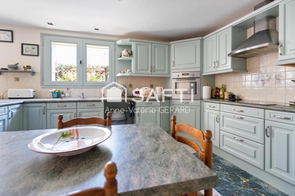 Maison de Bourg, possibilité chambres d'hôtes