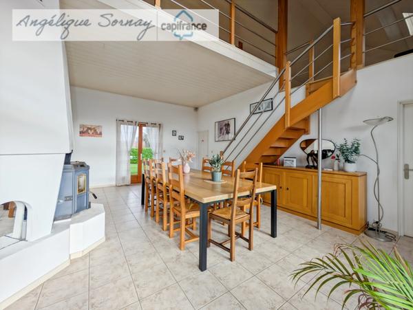 Maison familiale 210 m² avec extension récente, terrain clos et confort moderne – Un bien rare à visiter !