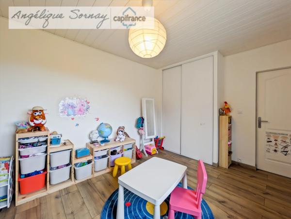 Maison familiale 210 m² avec extension récente, terrain clos et confort moderne – Un bien rare à visiter !