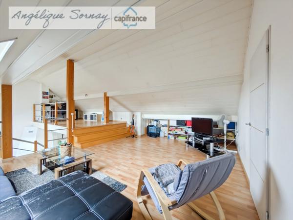 Maison familiale 210 m² avec extension récente, terrain clos et confort moderne – Un bien rare à visiter !