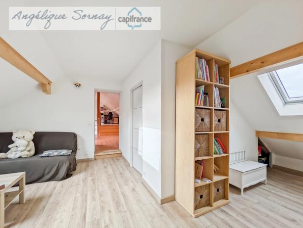 Maison familiale 210 m² avec extension récente, terrain clos et confort moderne – Un bien rare à visiter !