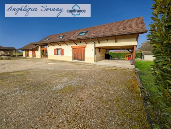 Maison familiale 210 m² avec extension récente, terrain clos et confort moderne – Un bien rare à visiter !