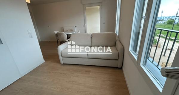 Location Studio meublé 27.5 m² - Ormesson-sur-marne 94490