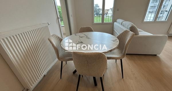 Location Studio meublé 27.5 m² - Ormesson-sur-marne 94490