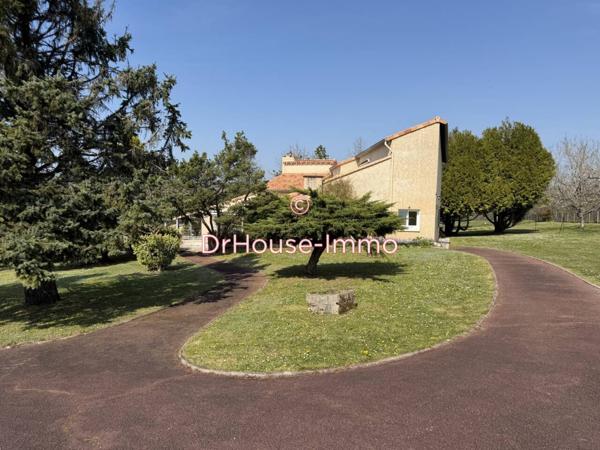 Maison à vendre 11 pièces de 278 m²