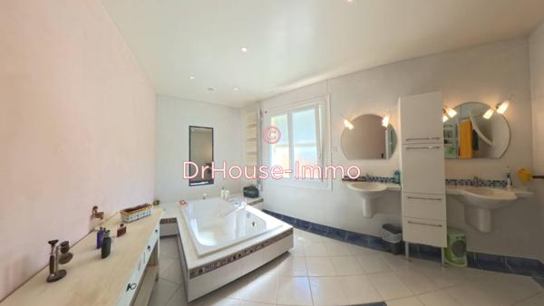Maison à vendre 11 pièces de 278 m²