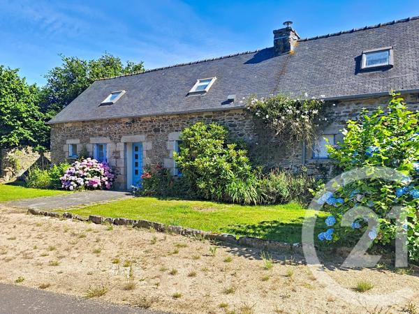 Maison à vendre  4 pièces - 89,50 m 2   PLOUMAGOAR  - 22