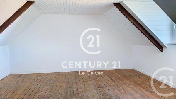 Maison à vendre  4 pièces - 89,50 m 2   PLOUMAGOAR  - 22
