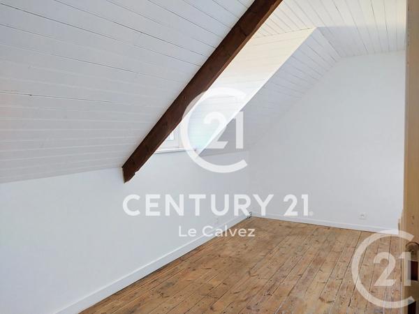Maison à vendre  4 pièces - 89,50 m 2   PLOUMAGOAR  - 22