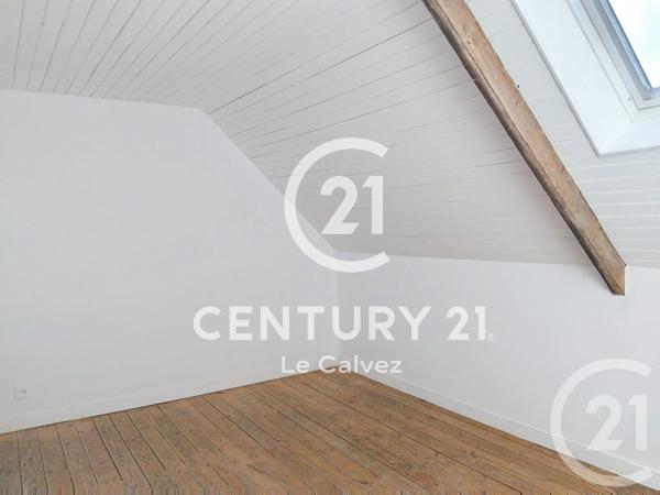Maison à vendre  4 pièces - 89,50 m 2   PLOUMAGOAR  - 22