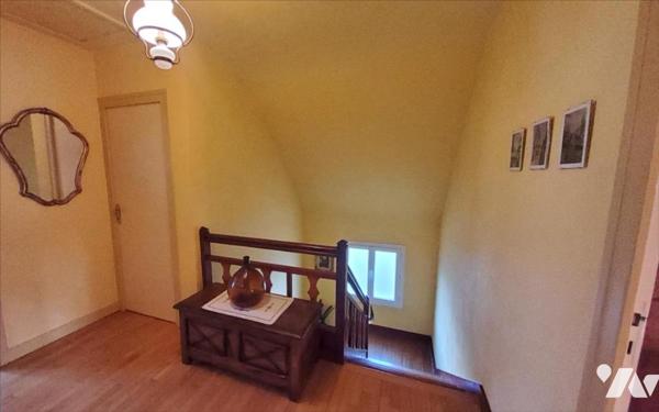 CARHAIX - MAISON 6 PIECES