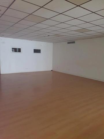 Location - Fonds et/ou murs commerciaux Montluel 01120 4 pièces