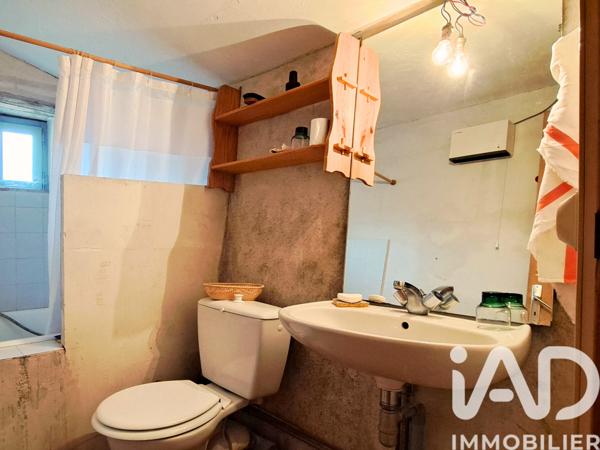 Maison à vendre 9 pièces 249 m² Saint-Hippolyte-du-Fort