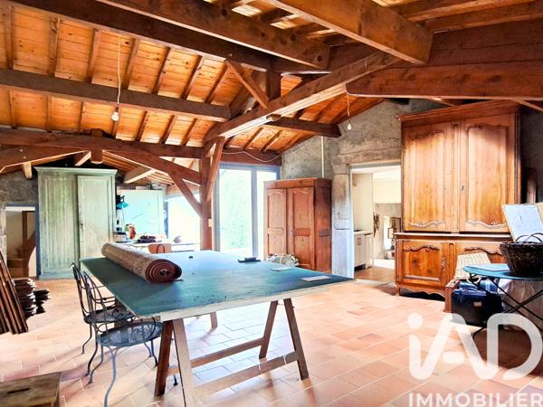 Maison à vendre 9 pièces 249 m² Saint-Hippolyte-du-Fort