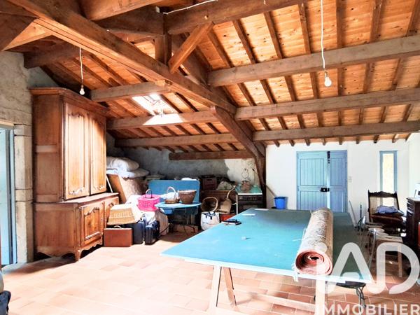 Maison à vendre 9 pièces 249 m² Saint-Hippolyte-du-Fort