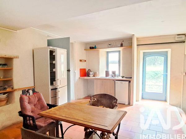 Maison à vendre 9 pièces 249 m² Saint-Hippolyte-du-Fort