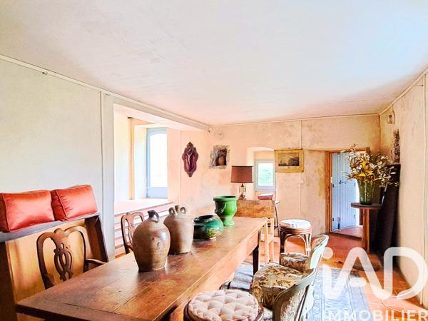 Maison à vendre 9 pièces 249 m² Saint-Hippolyte-du-Fort