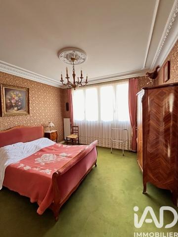 Maison à vendre 10 pièces 137 m² La Roche-sur-Yon