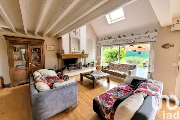 Maison à vendre 8 pièces 300 m² Saint-Fuscien