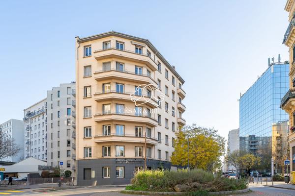 Grand T4 à rénover, proche métro – Villeurbanne Charpennes