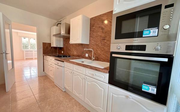 Appartement à vendre    3 pièces • 74,32 m2 Le Cannet