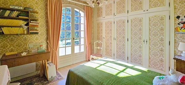 Maison traditionnelle de plain pied, sur sous-sol complet, terrain de 5061 m²