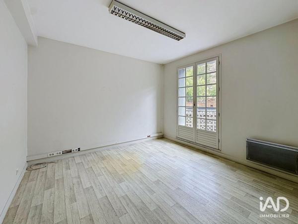 Location bureaux 120 m² Le Montat