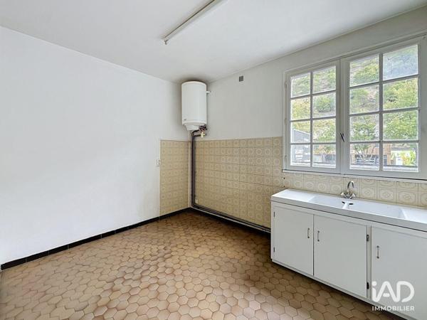 Location bureaux 120 m² Le Montat