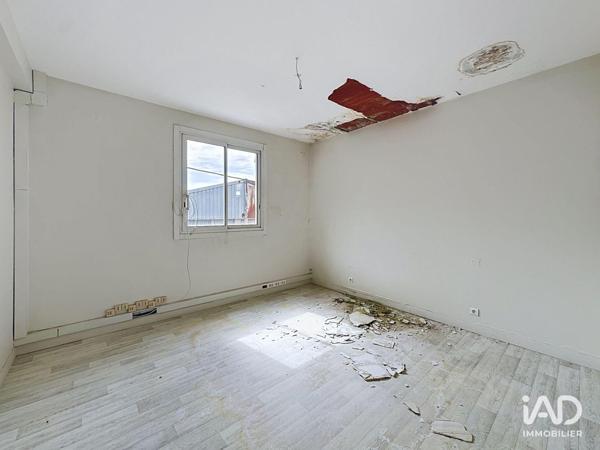 Location bureaux 120 m² Le Montat