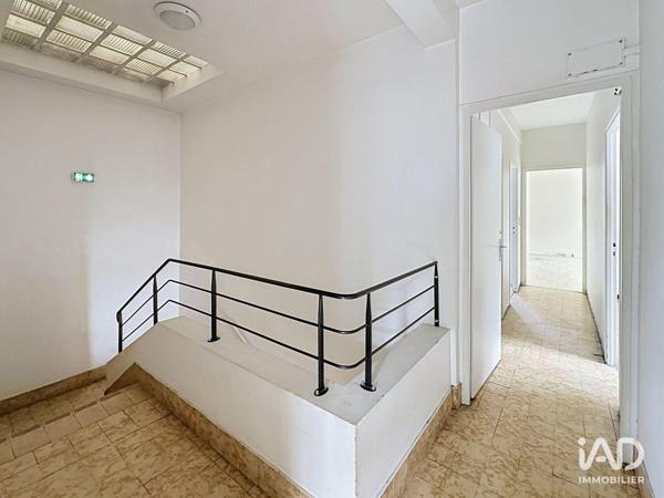 Location bureaux 120 m² Le Montat