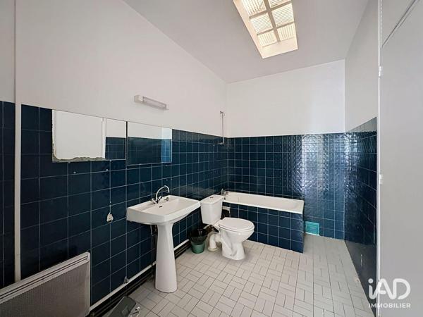 Location bureaux 120 m² Le Montat