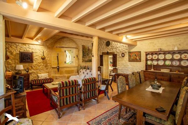 Maison à vendre |  Camblanes-et-Meynac |  9 pièces | 275 m²