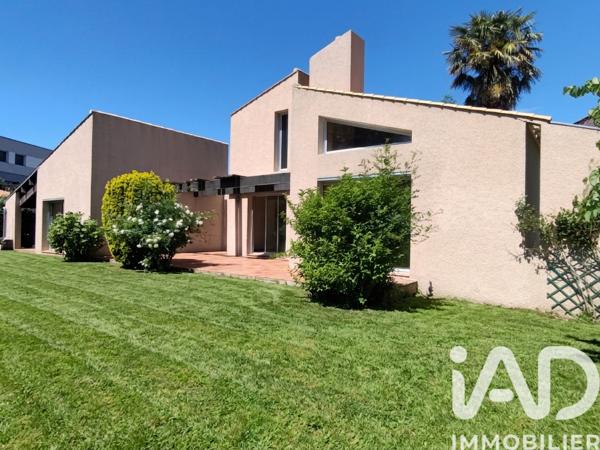 Maison à vendre 7 pièces 224 m² La Garnache