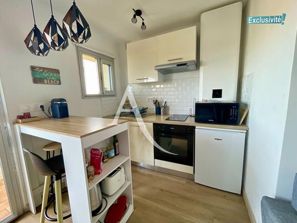 CARNON - STUDIO RÉNOVÉ - 23 M² - TERRASSE 7 M² - VUE DÉGAGÉE - À 50 M DE LA PLAGE
