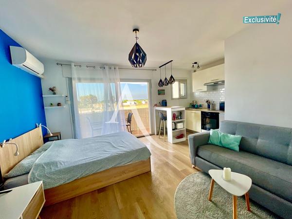 CARNON - STUDIO RÉNOVÉ - 23 M² - TERRASSE 7 M² - VUE DÉGAGÉE - À 50 M DE LA PLAGE