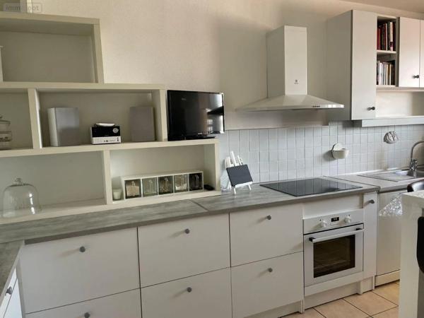 Location - Appartement Mâcon 71000 4 pièces 113 m 2