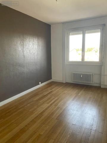 Location - Appartement Mâcon 71000 4 pièces 113 m 2