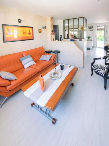 Maison à vendre 6 pièces CABRIERES (30)