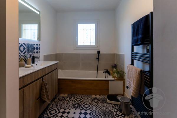 Vente Maison 4 pièces 108 m2 à Gastes