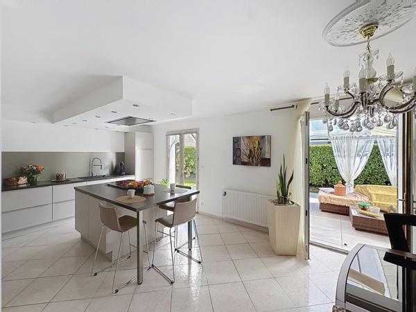 Maison à vendre 5 pièces VETRAZ MONTHOUX (74)