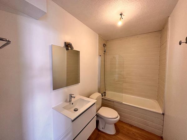 Appartement La Roche Sur Yon 2 pièce(s) 43.24 m2