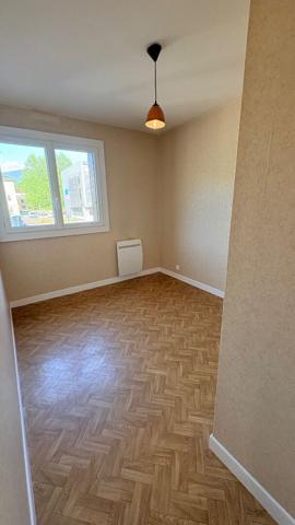 Appartement Albertville 3 pièce(s) 59.39 m2 CAVE