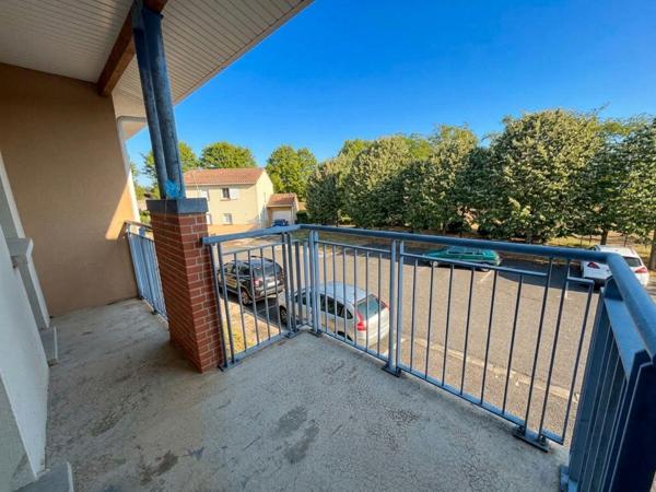 MAZERES : APPARTEMENT T3 AVEC BALCON ET PARKINGS EN RESIDENCE SECURISEE