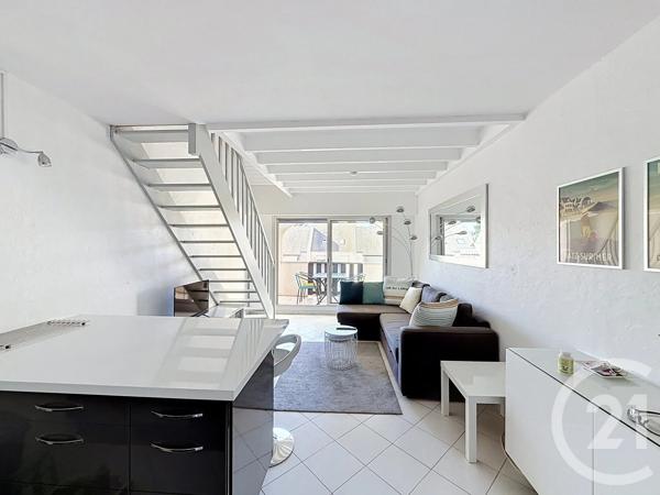 Appartement F3 à vendre  3 pièces - 49,15 m 2   BATZ SUR MER  - 44