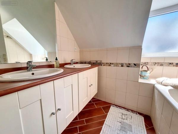 Location - Appartement Concarneau 29900 3 pièces 60 m 2